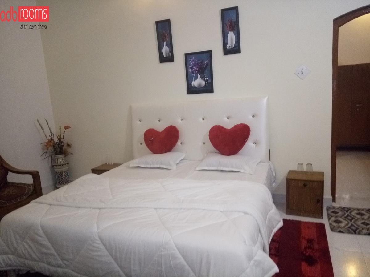 Adb Rooms Ashoka Resort Tala  Экстерьер фото